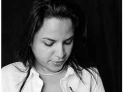 AlessandraBella - female with brown hair webcam at LiveJasmin