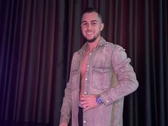 AlexBarry - male webcam at LiveJasmin