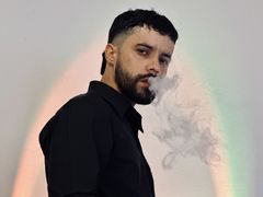 AlexNeonn from LiveJasmin