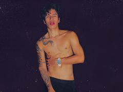 AlexNovaa from LiveJasmin