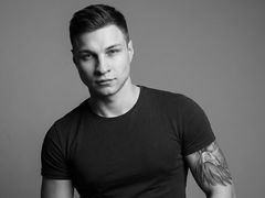 AlexPolo - male webcam at LiveJasmin