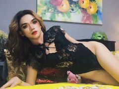 AlexaCollin - female with black hair and  big tits webcam at LiveJasmin