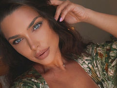 DivineLexi - female with brown hair and  big tits webcam at ImLive