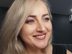 AlexaUShine - blond female with  big tits webcam at LiveJasmin