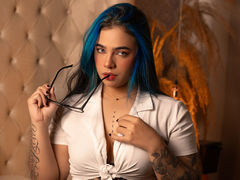 AlexaStonnes from LiveJasmin