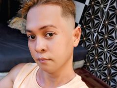 AlexanderAdjeli from LiveJasmin