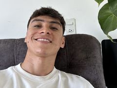 AlexanderHall - male webcam at LiveJasmin