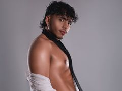 AlexanderJordan - male webcam at LiveJasmin