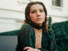 AlexiaBanner - female with brown hair and  small tits webcam at LiveJasmin