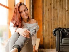 MelanieLima - female with brown hair and  big tits webcam at LiveJasmin