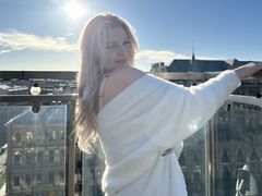AlexisPowelson - blond female with  big tits webcam at LiveJasmin