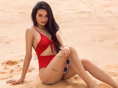 AliJones - female with black hair and  big tits webcam at LiveJasmin