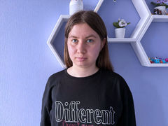 AliceAdamse from LiveJasmin