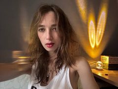 AliceBlues from LiveJasmin