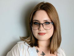 AliceCarrol from LiveJasmin