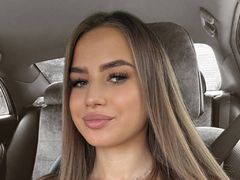 AliceCire from LiveJasmin