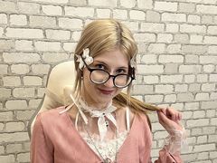AliceDew - blond female webcam at LiveJasmin