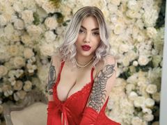 AliceGilbert - female with brown hair and  big tits webcam at LiveJasmin