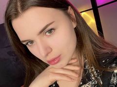 AliceLiador from LiveJasmin