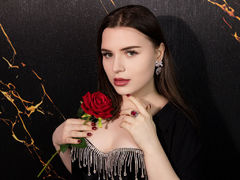 AliceLiador from LiveJasmin