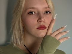 AliceOdley - blond female with  small tits webcam at LiveJasmin