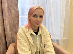 AliceRoosh from LiveJasmin