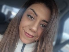 AliceSanz - female with brown hair and  small tits webcam at LiveJasmin