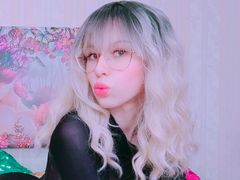 JustAlice4U - blond female webcam at LiveJasmin