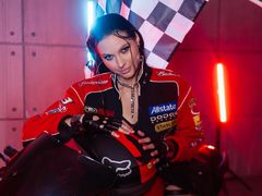 AliceVersal from LiveJasmin