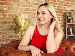 AliceeGrace - blond female with  big tits webcam at LiveJasmin