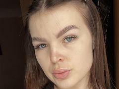 AlinaRomanovna from LiveJasmin