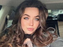AliraNova from LiveJasmin