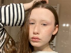 AlisaMilissa - female with red hair and  small tits webcam at LiveJasmin