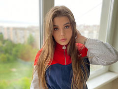 AlishaDaniel - female with red hair webcam at LiveJasmin