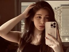 AlishiaCowlin from LiveJasmin