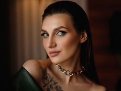 AlisiaStarkey - female with red hair and  big tits webcam at LiveJasmin