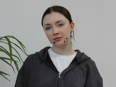 AllaFlatcher from LiveJasmin