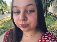 AllaFoxins from LiveJasmin