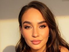 AllegraEssen - female with brown hair webcam at LiveJasmin