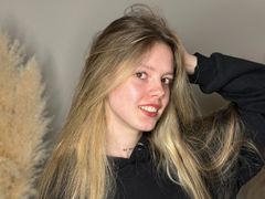 AllieSchuchardt from LiveJasmin