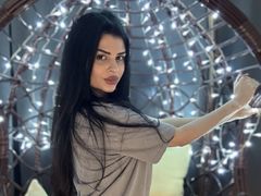 AllisRose - female with black hair webcam at LiveJasmin