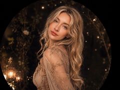 AlmaRare from LiveJasmin