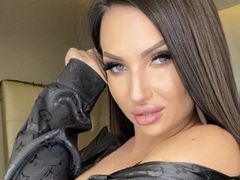 AlonkaAura from LiveJasmin