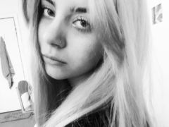 AlthenaEldon - blond female webcam at LiveJasmin