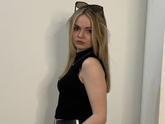 AlysiaCurra from LiveJasmin