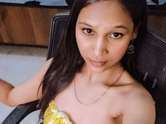 AmairaSingh - female with black hair webcam at LiveJasmin