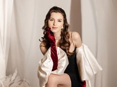 AmaliaLimas - female with red hair webcam at LiveJasmin