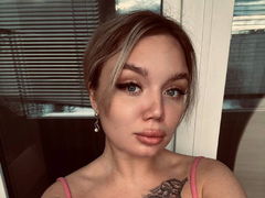 AmanCole from LiveJasmin