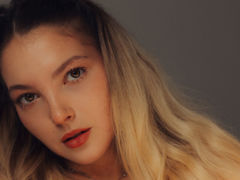 AmandaEverhart from LiveJasmin