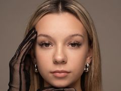 AmandaRandolph from LiveJasmin